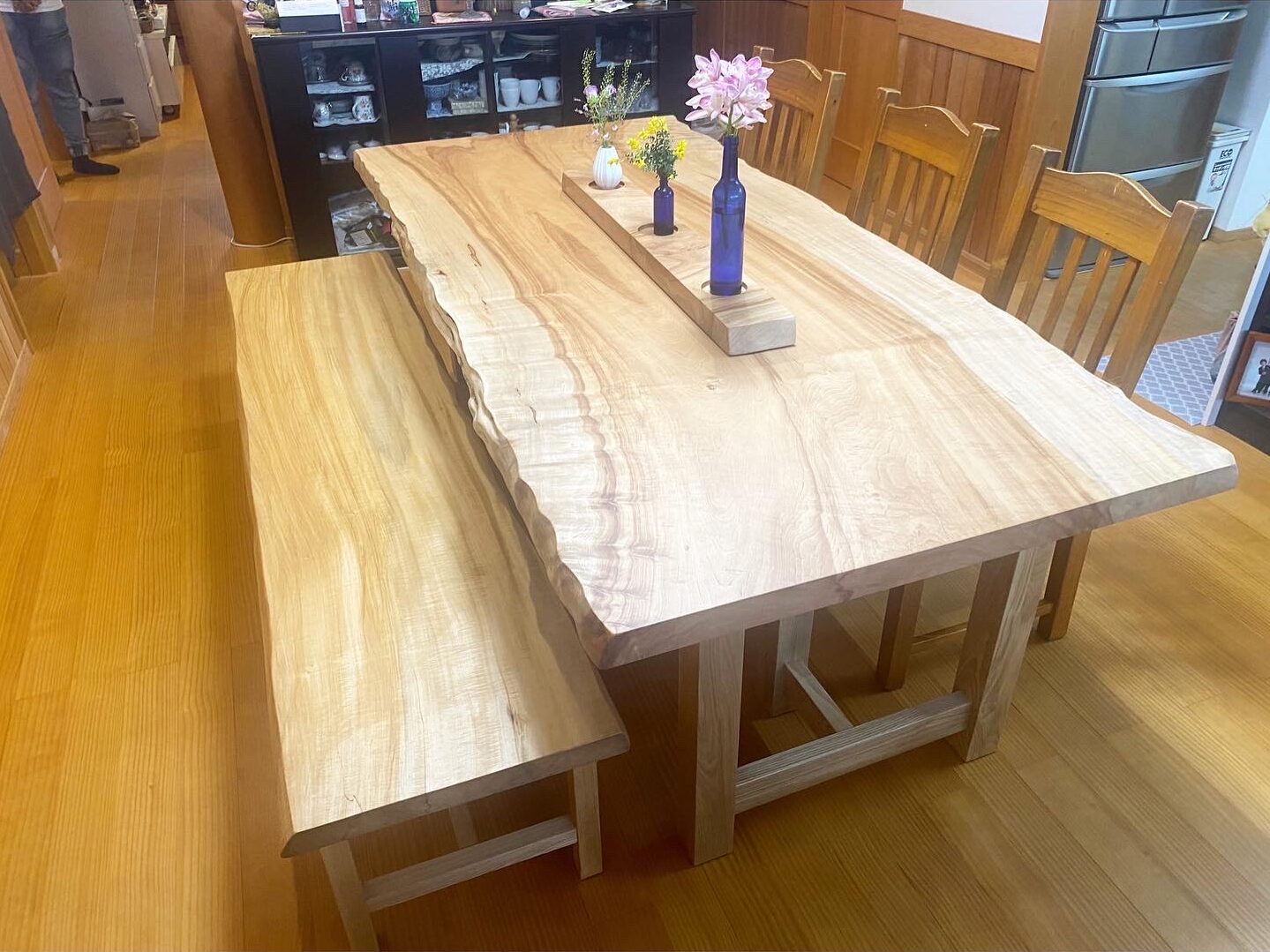 レトロ▶︎立派な低めテーブル