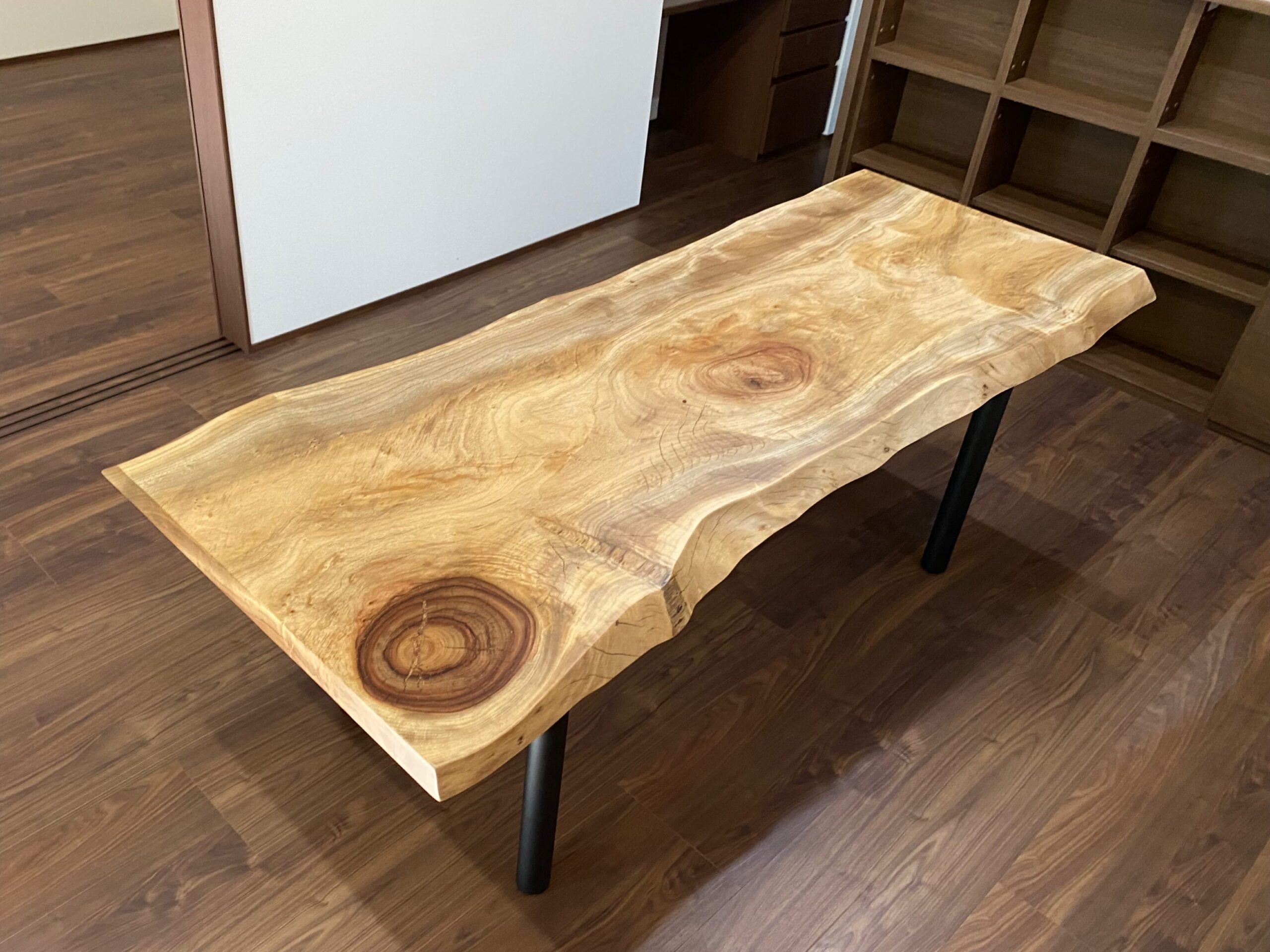 ☆ぺんぎん様専用☆鹿児島県産楠一枚板厚約4㎝前後♦︎サイドテーブル