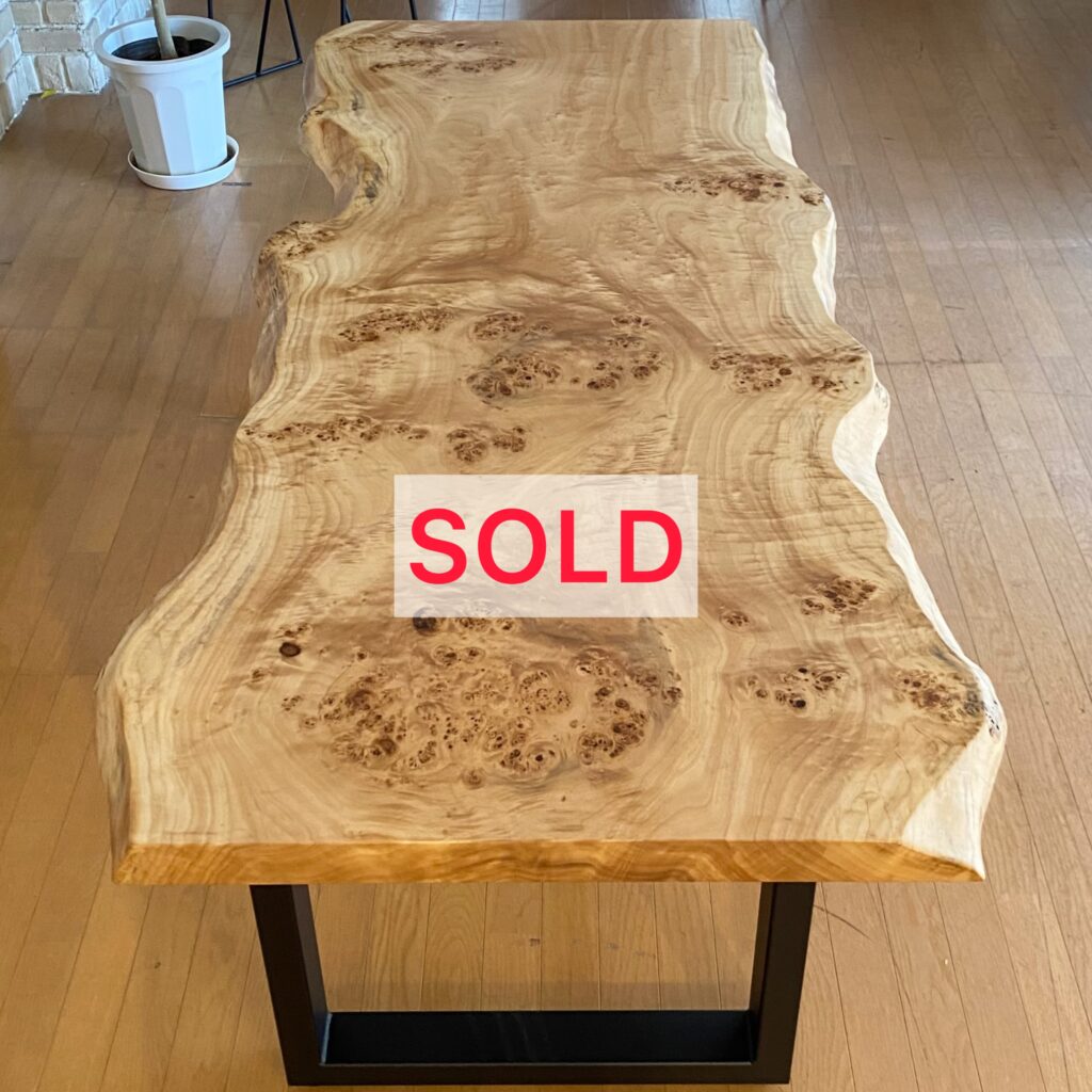 ポプラ一枚板【成約済み】〈状態〉ウレタン塗装幅:1815奥:710-860厚:52